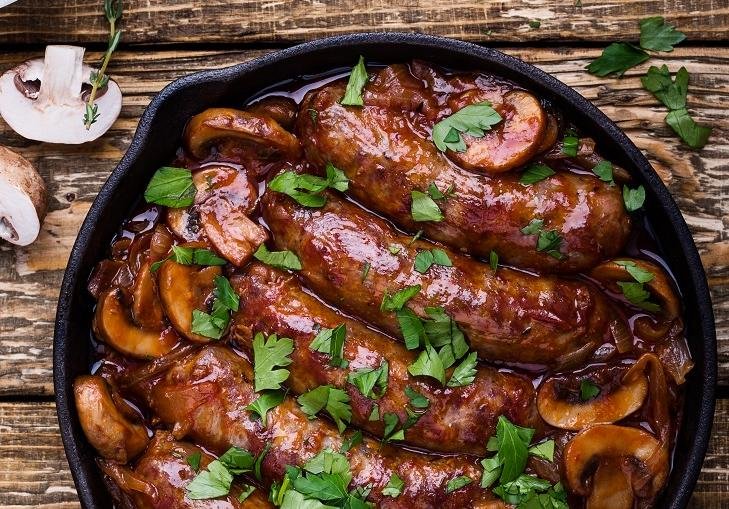 SAUCISSE ET ACCOMPAGNEMENT